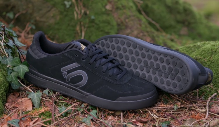 clipless shoes you can walk in