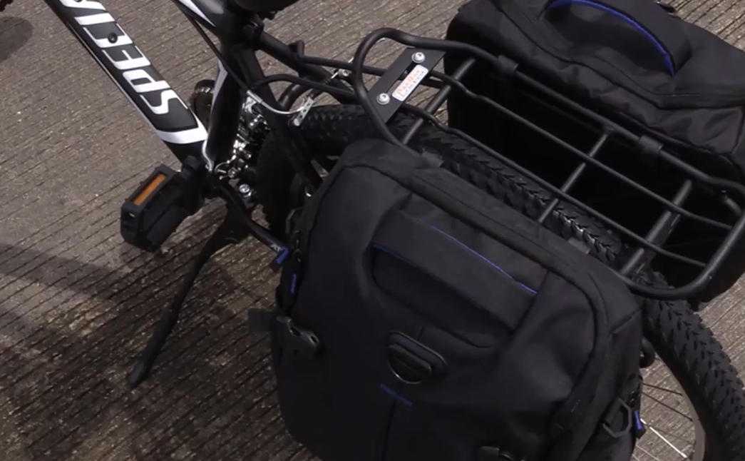 Bike Trailers vs Touring Panniers When to Choose What Bendigo